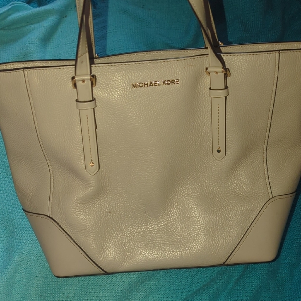 MICHAEL KORS Beige Leather Tote - Picture 2 of 16